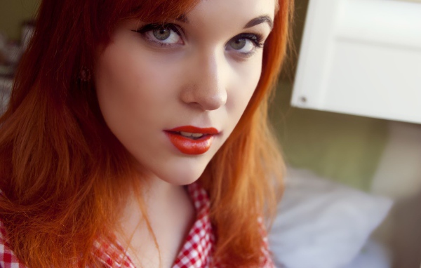 	 Portrait of a red haired girl