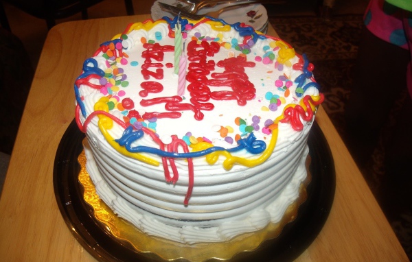 Удивительный торт ко дню рождения