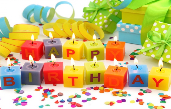 Свечи с поздравлением на день рождения
