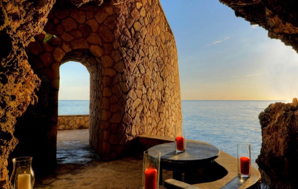 Балкон на берегу океана