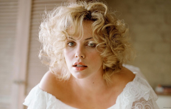 Актриса Шарлиз Терон