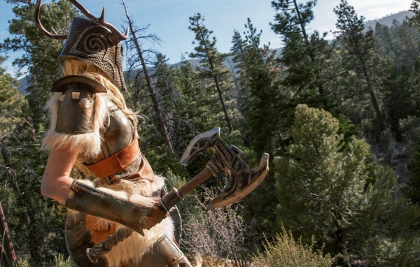 Охотник с топором