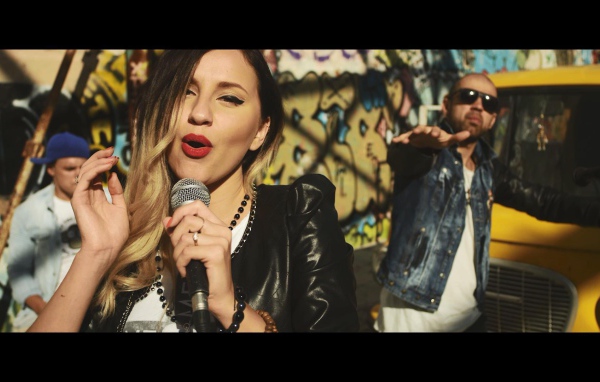 Artik и Asti исполняют песню Очень, очень