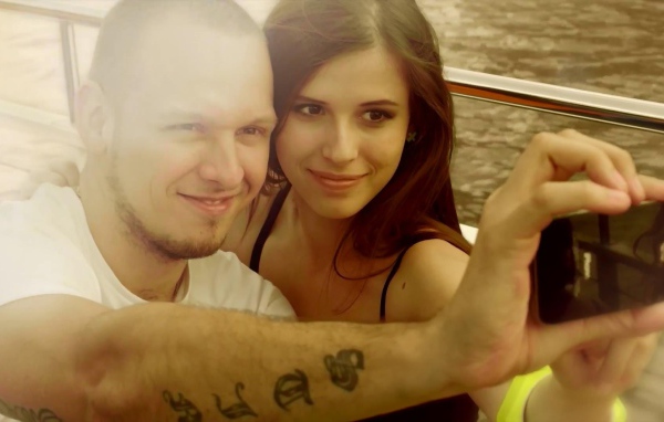 Эльвира Т с молодым человеком