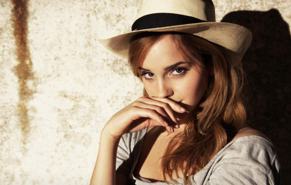 Ленка в шляпке