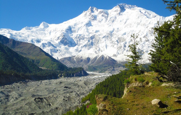 Каменная река