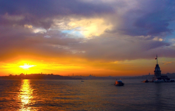 Морской пейзаж с закатом