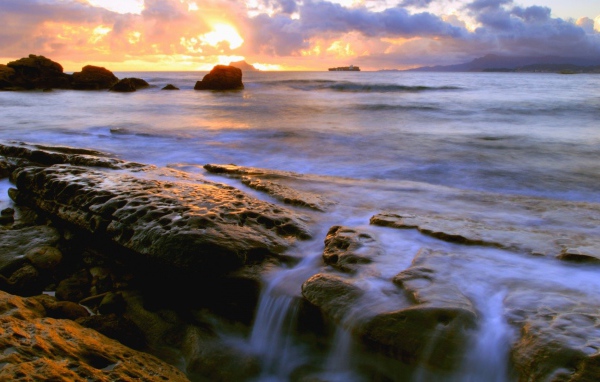 Закат на морском побережье