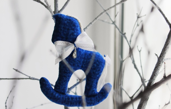 Лошади игрушки