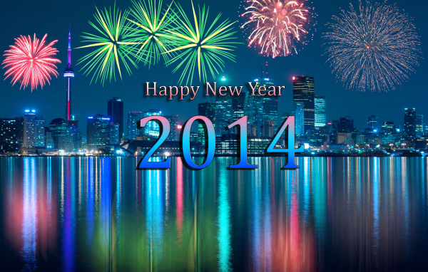 Новый год 2014 на фоне фейерверка