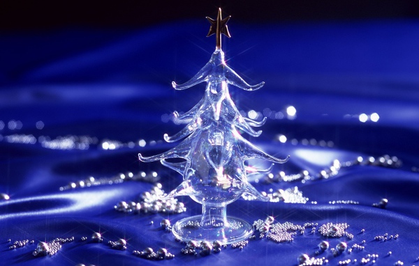 Новогодняя елка в год лошади