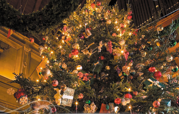 Новогодняя елка в театре