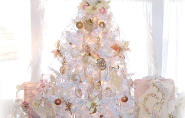 Украшения на новогодней елке в год лошади