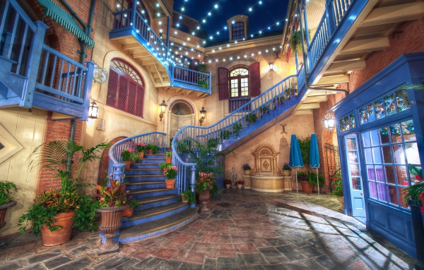 Уличные новогодние гирлянды