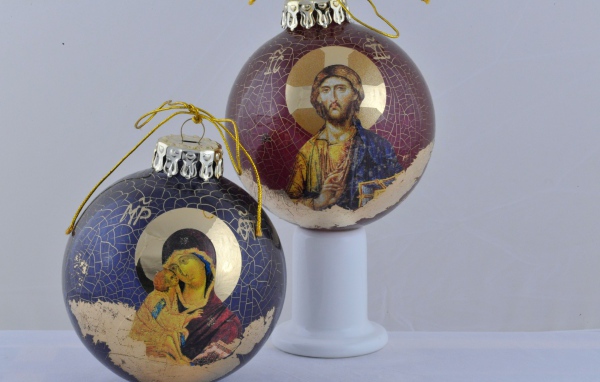 Pоспись елочных игрушек