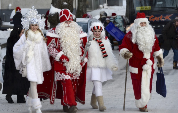 Дед мороз снегурочка и дети
