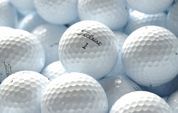 Шарики для гольфа