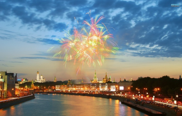 Салют в Москве