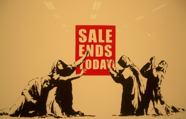 Граффити, сегодня заканчивается распродажа, Бэнкси