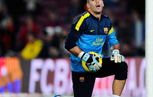 Лучший вратарь Барселоны Виктор Вальдес
