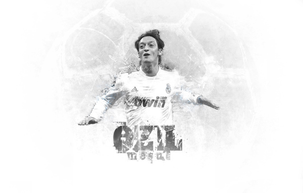 Лучший полузащитник Арсенала Месут Озил