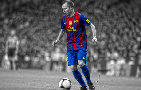 Лучший полузащитник Барселоны Андрес Иньеста