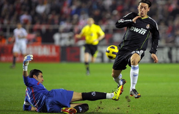 Футболист Арсенала Месут Озил