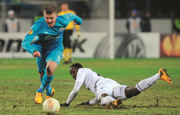 Игрок номер 35 московского ЦСКА Игорь Акинфеев