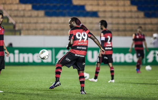 Игрок номер 99 Шаньдун Лунэн Вагнер