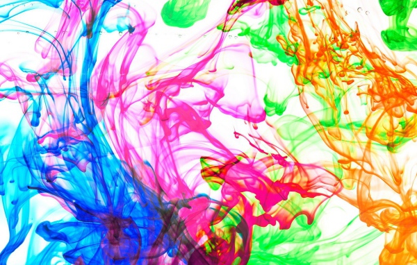 Разноцветный дым