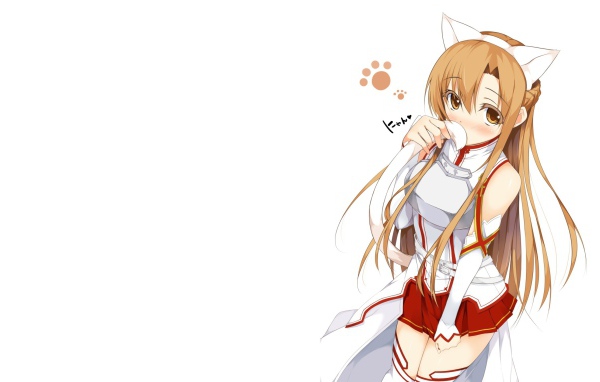 Девушка вытирает нос хвостом