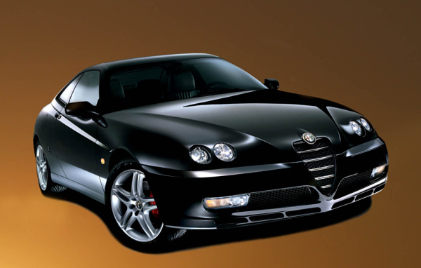 Фото автомобиля Alfa Romeo gtv