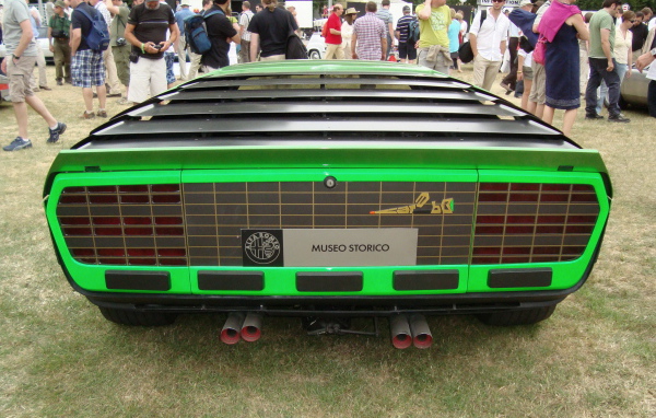 Надежная машина Alfa Romeo carabo