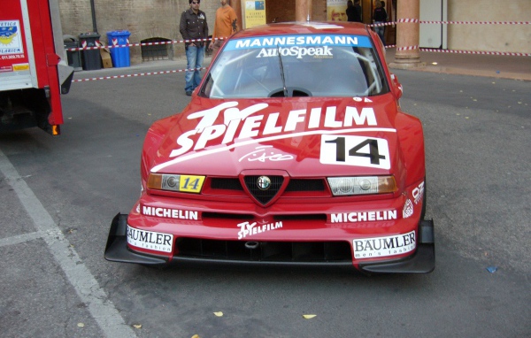 Тест драйв автомобиля Alfa Romeo 155