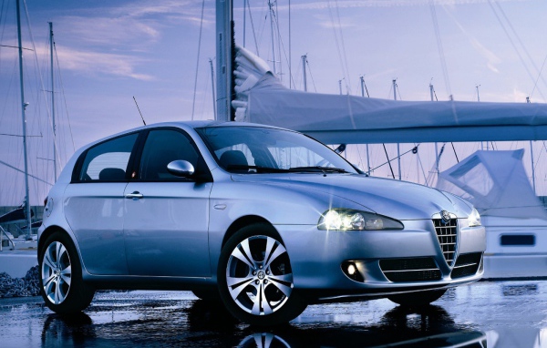 Новый автомобиль Alfa Romeo 147