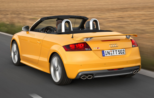 Дизайн автомобиля Audi TT 2014 года