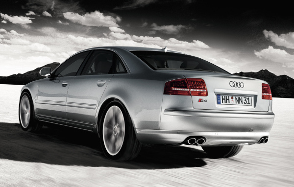 Дизайн автомобиля Audi s8