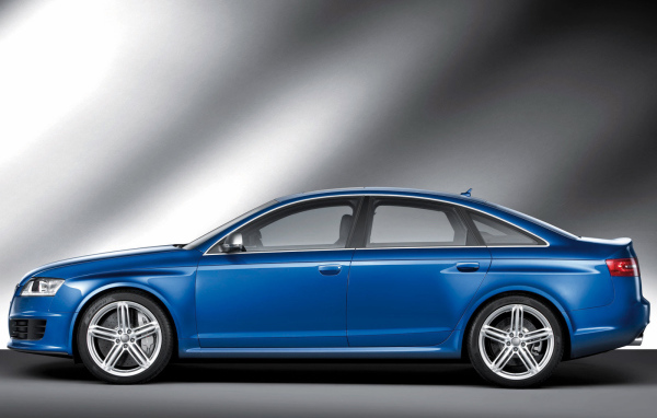 Новый автомобиль Audi rs6