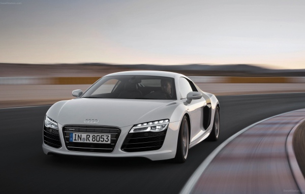 Дизайн автомобиля Audi 2013