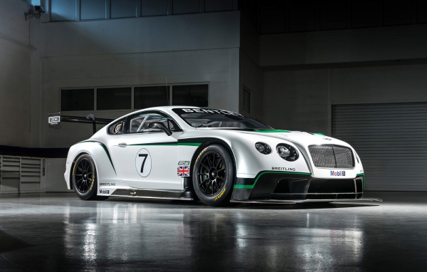 Автомобиль Bentley continental gt3