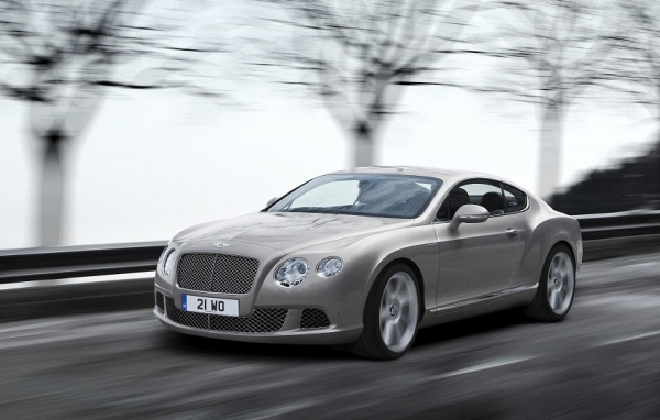 Стремительный Bentley Continental GT