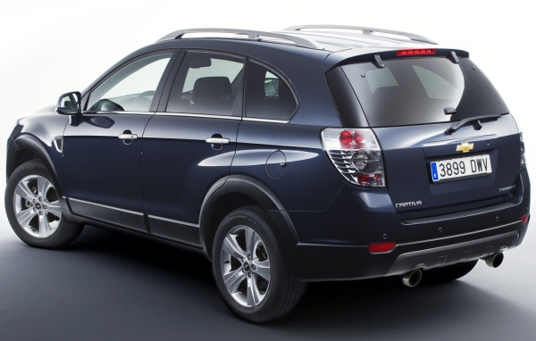 Надежная машина Chevrolet Captiva 2014
