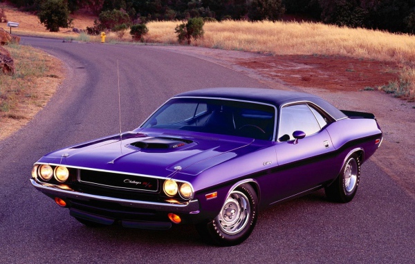 Путешественник Dodge Challenger