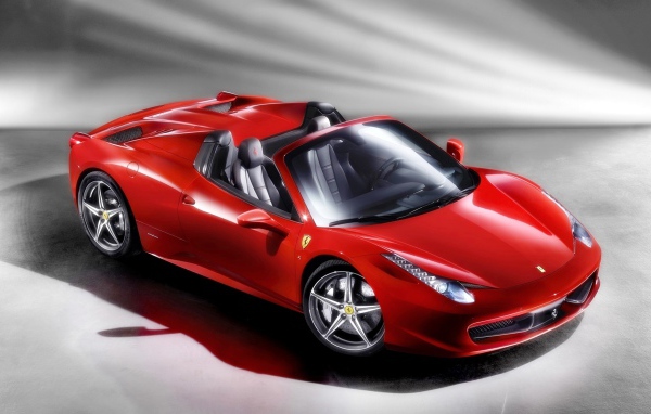 Красивый Ferrari 458 spider