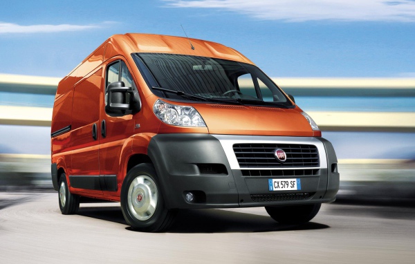 Автомобиль марки Fiat модели Ducato