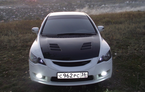 Дизайн автомобиля Honda Civic 4D