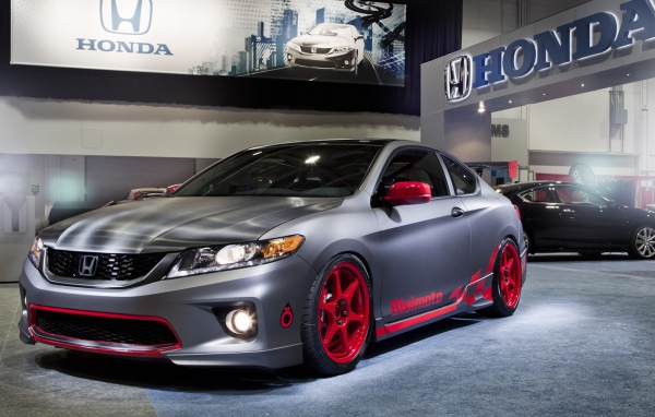 Фото автомобиля Honda Accord 2013