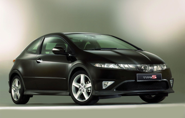 Надежная машина Honda Civic 5D