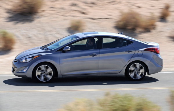 Новая машина Hyundai Elantra 2014