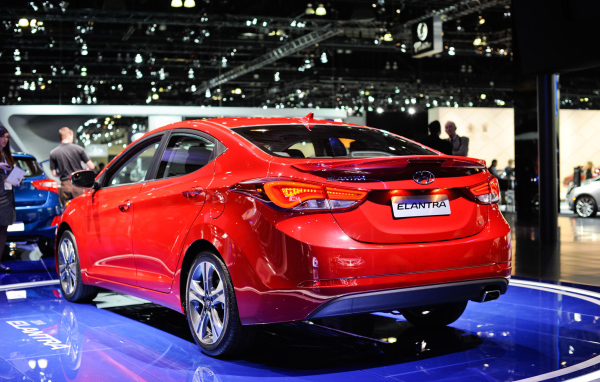 Надежная машина Hyundai Elantra 2014